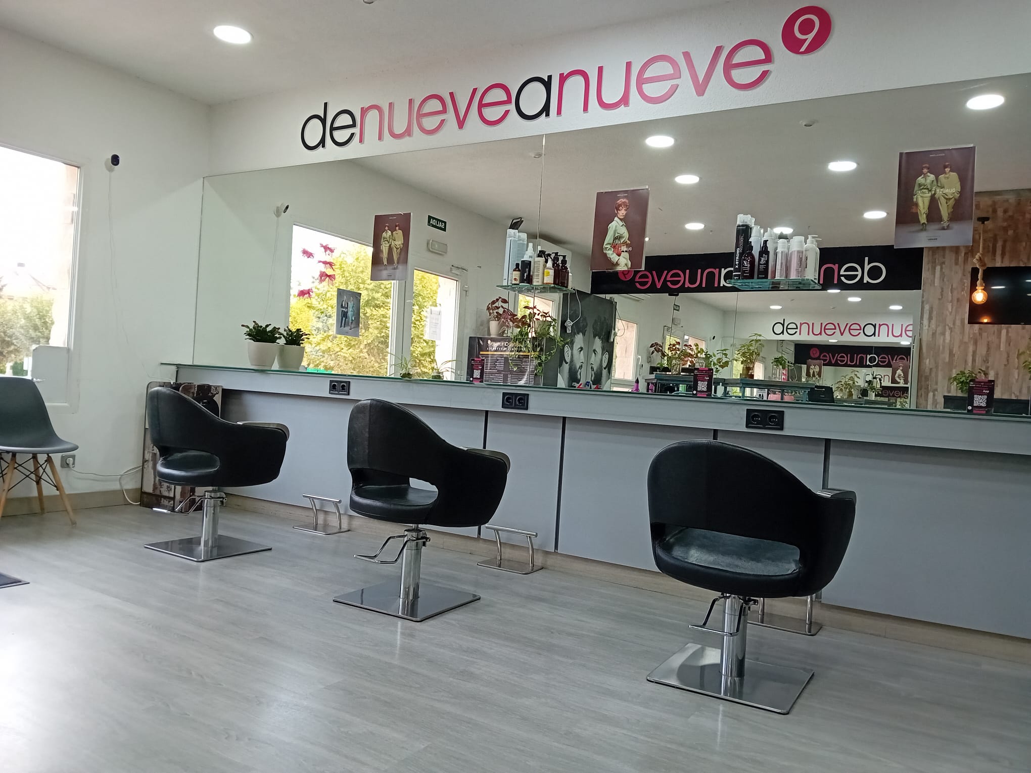 Peluqueria y estetica denueveanueve
